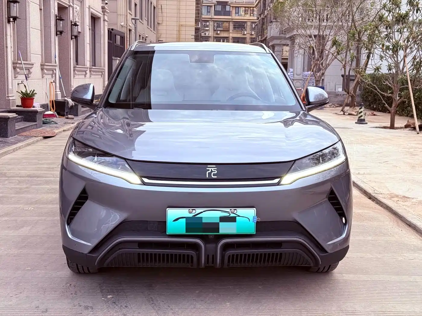 BYD Yuan UP 2024 401KM Surpass Edition фото 2
