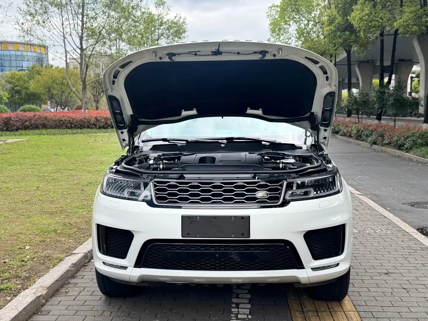Land Rover Range Rover Sport 2020 3.0 L6 HSE DYNAMIC фото 12