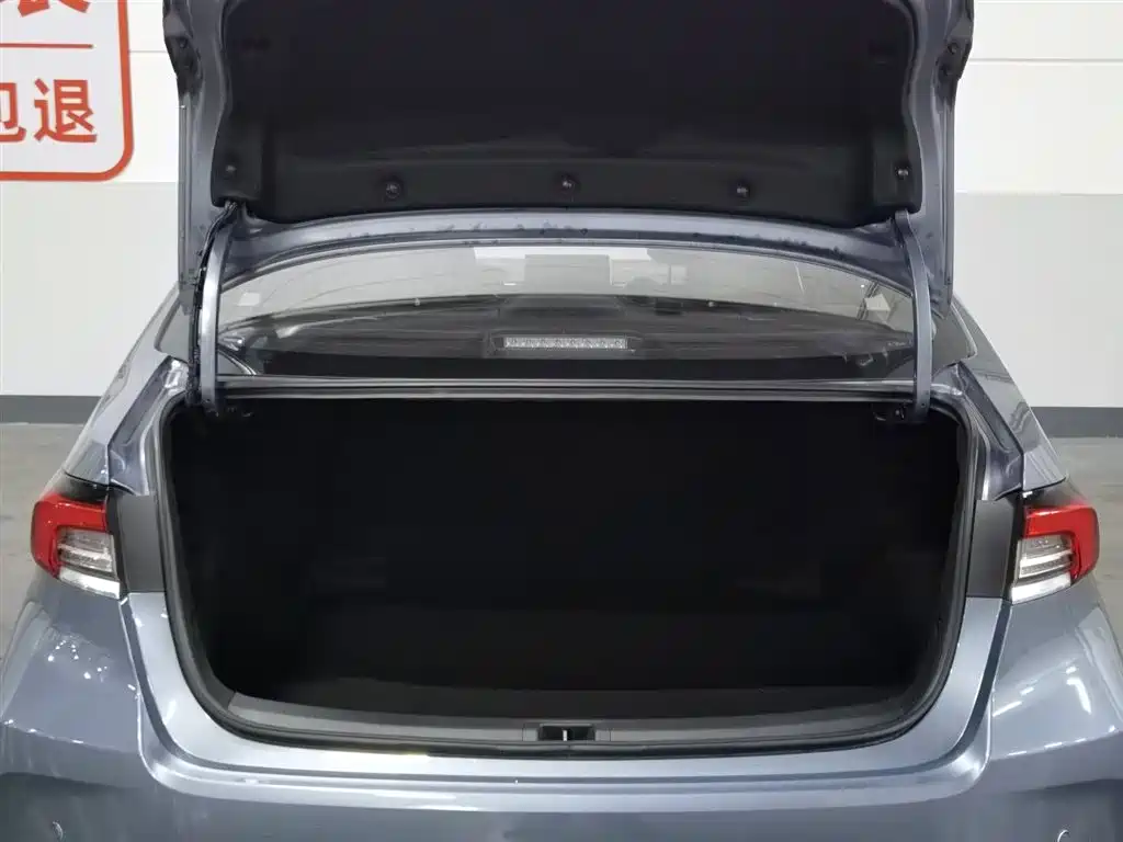 Toyota Corolla 2021 Hybrid 1.8L E-CVT Elite Edition фото 16