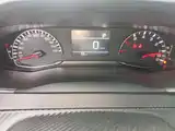 Photo 4 - Peugeot 2008