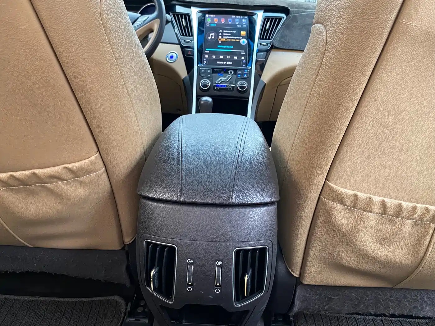 Hyundai Sonata 2011 2011 2.0L Auto Top Edition