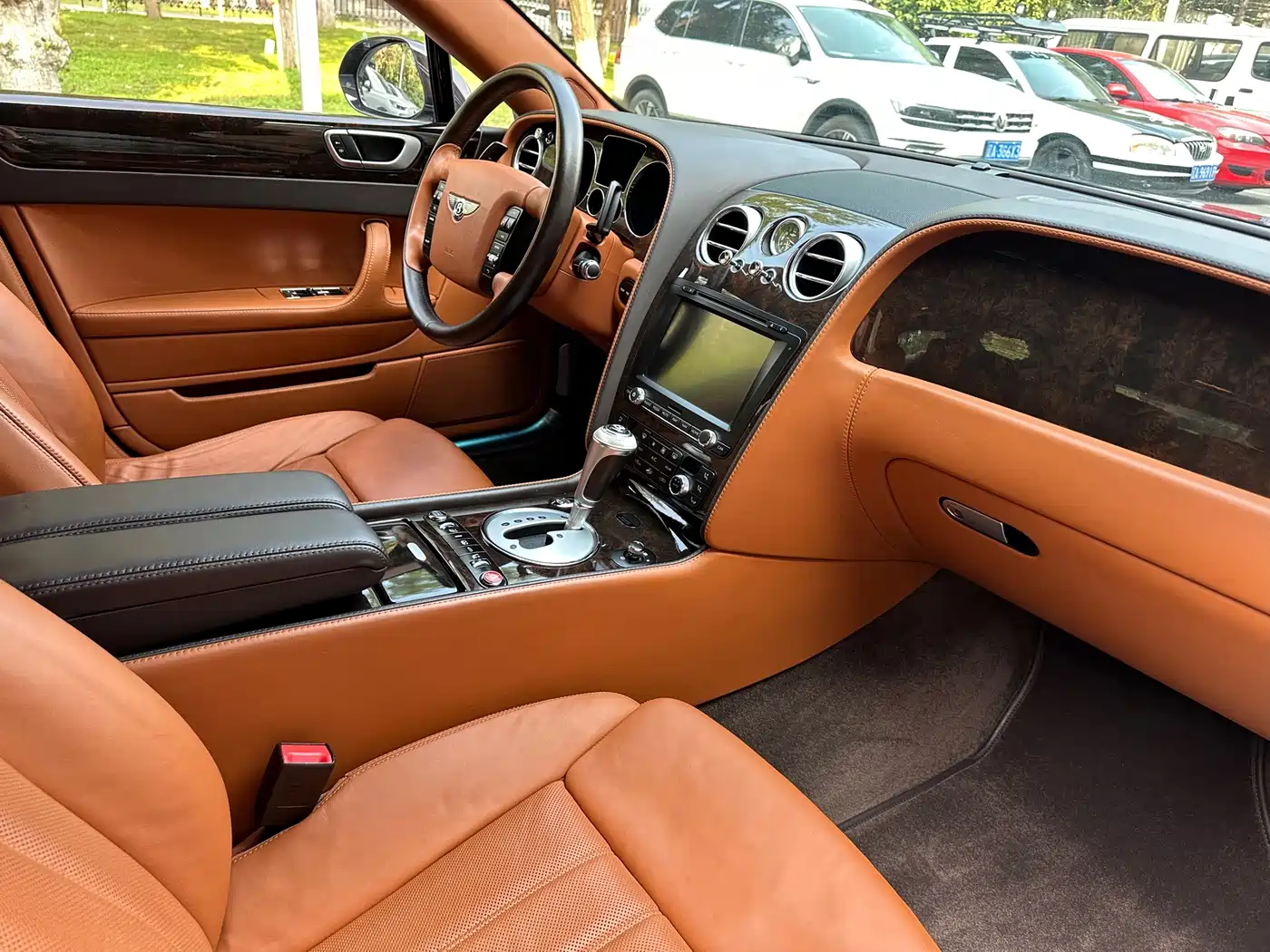 Bentley Flying Spur 2012 2010 6.0T 4-seater Version