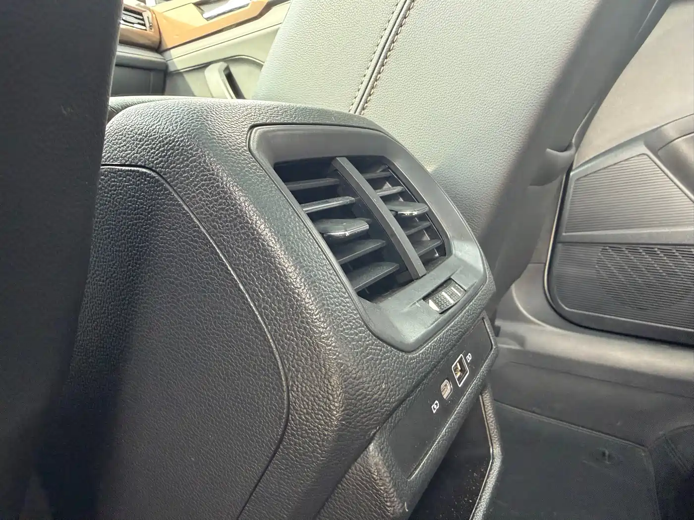 Volkswagen Tharu 2021 280TSI 2WD Luxury Plus фото 16