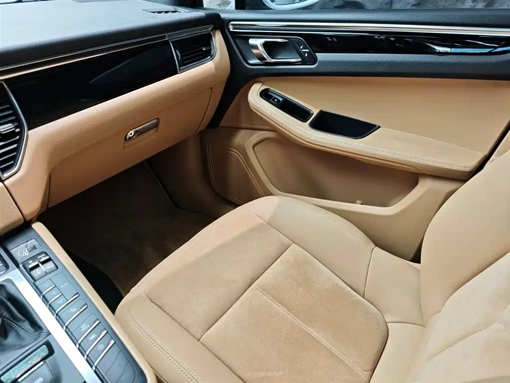 Porsche Macan 2017 Macan S 3.0T фото 17