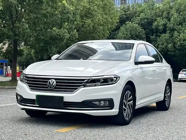 Volkswagen Lavida 2022 280TSI DSG Comfort Edition — фото 1
