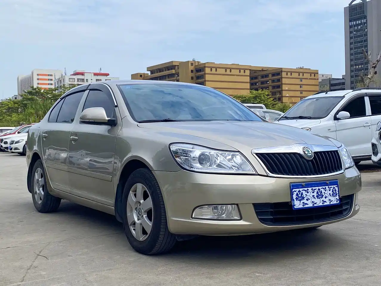 Фото 3 - Škoda Octavia