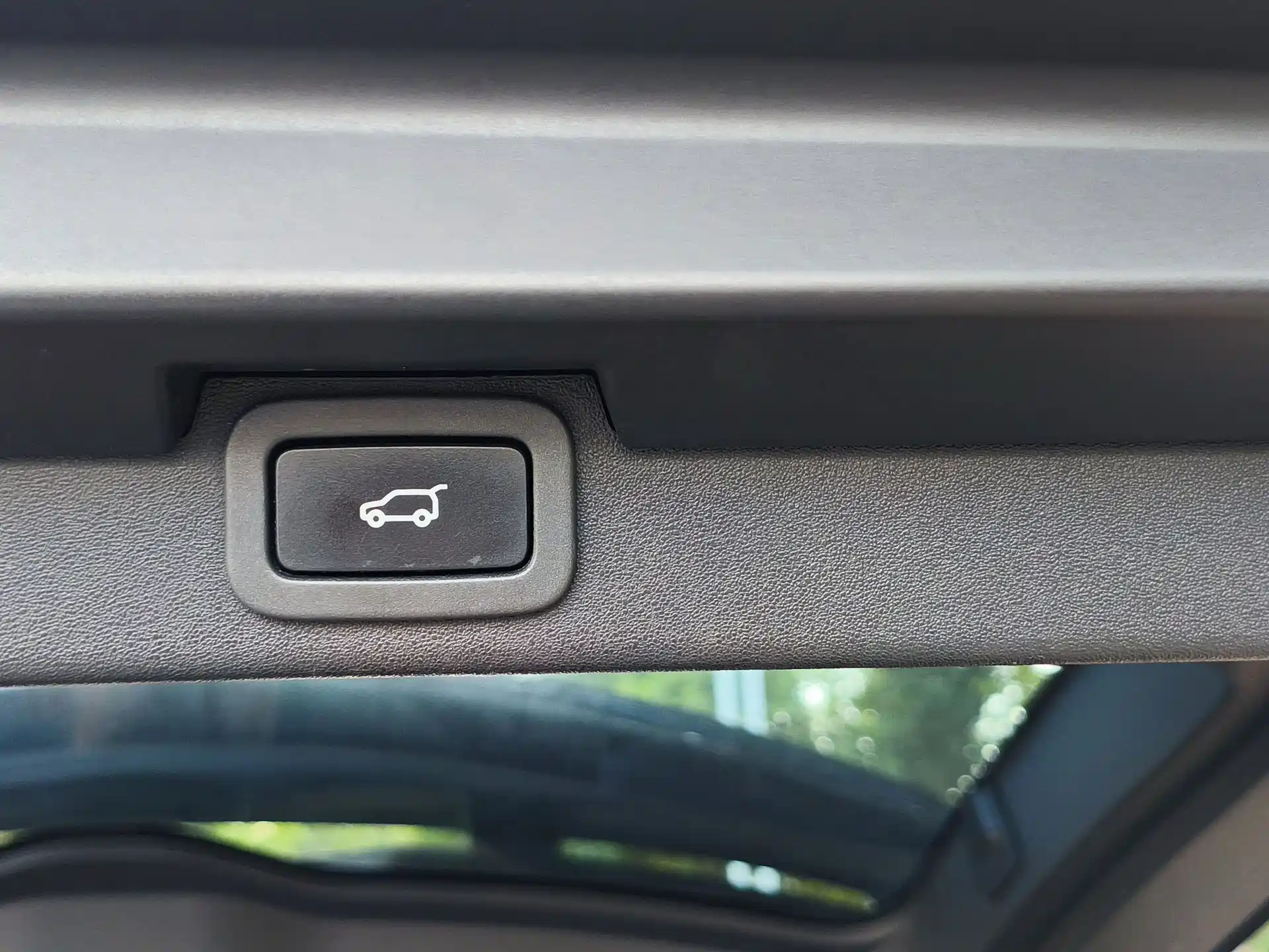 Photo 10 - Land Rover Discovery