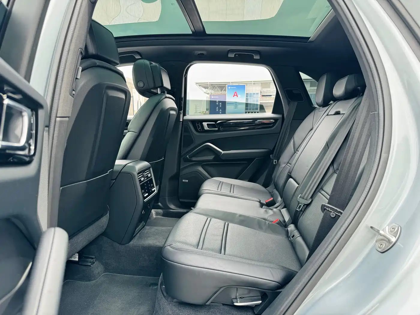 Porsche Cayenne 2019 Cayenne 3.0T фото 6