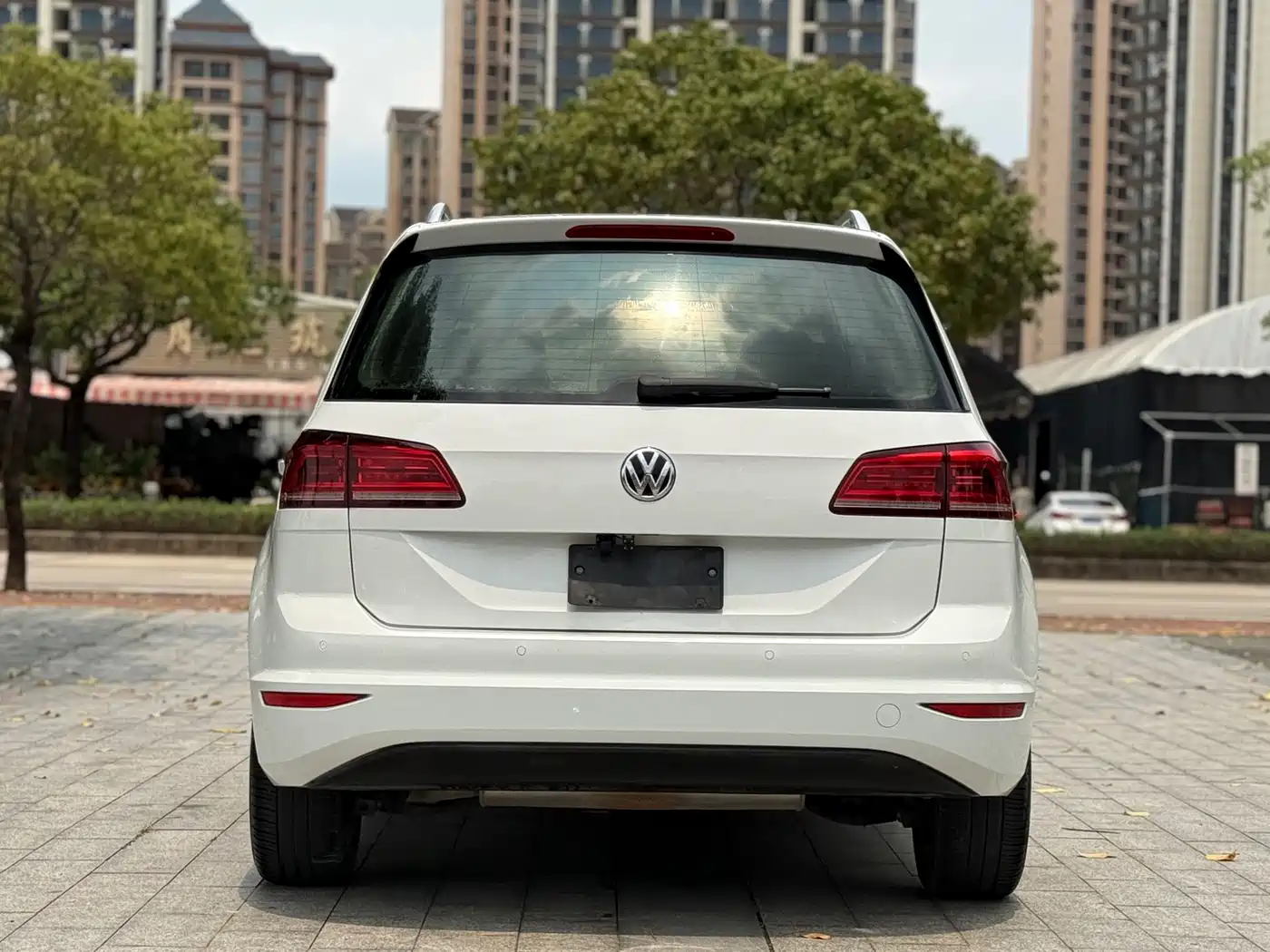 Volkswagen Golf Sportsvan 2016 1.6L Automatic Comfort фото 8