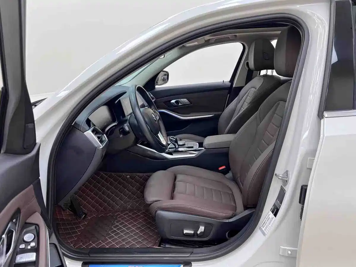 BMW 3 Series 2020 325Li Launch Edition фото 5