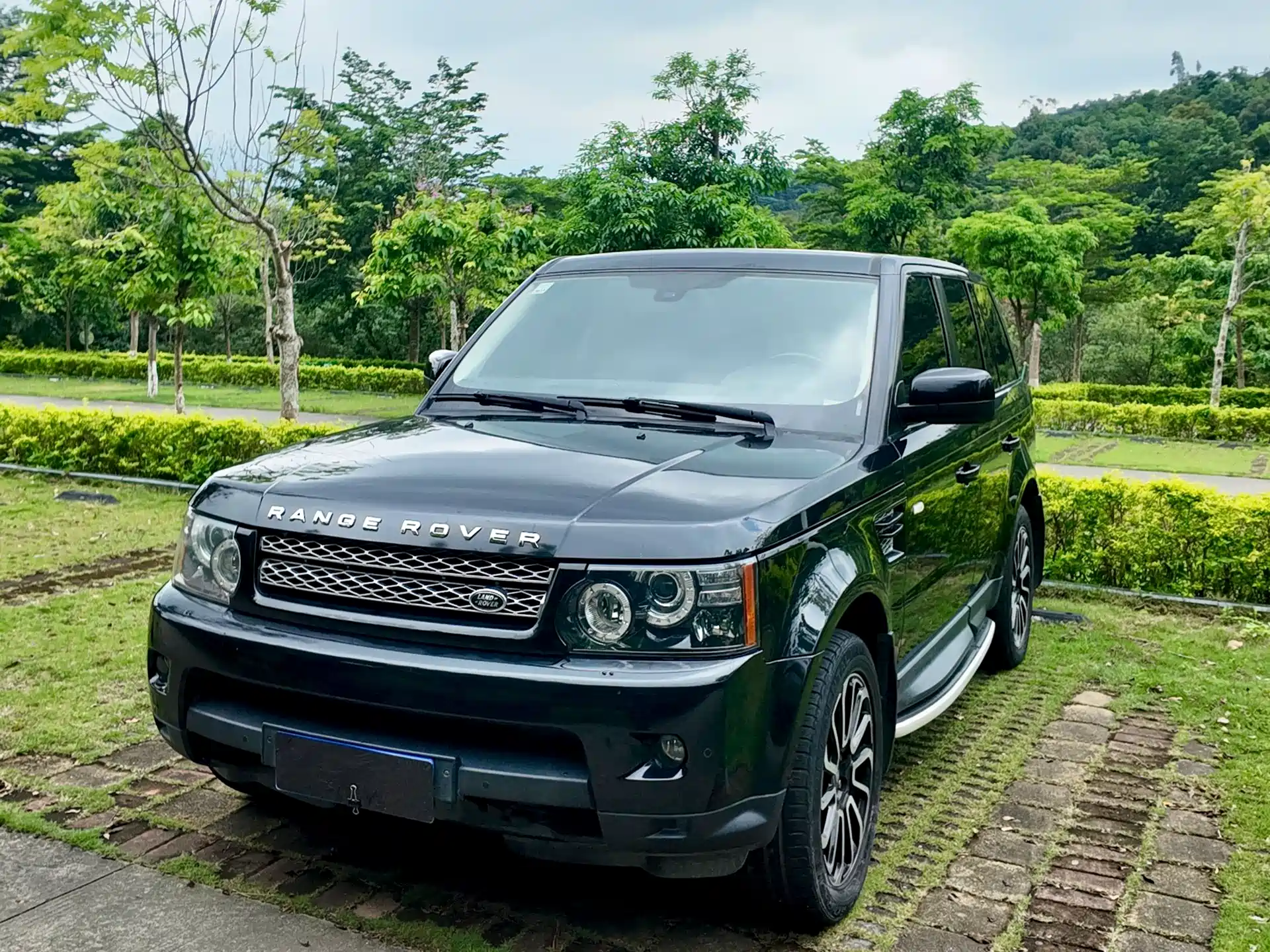 صورة 17 - Land Rover Range Rover Sport