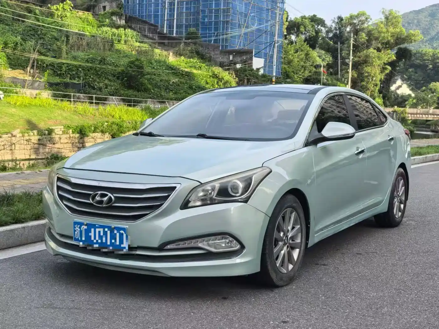 Фото 1 - Hyundai Mistra