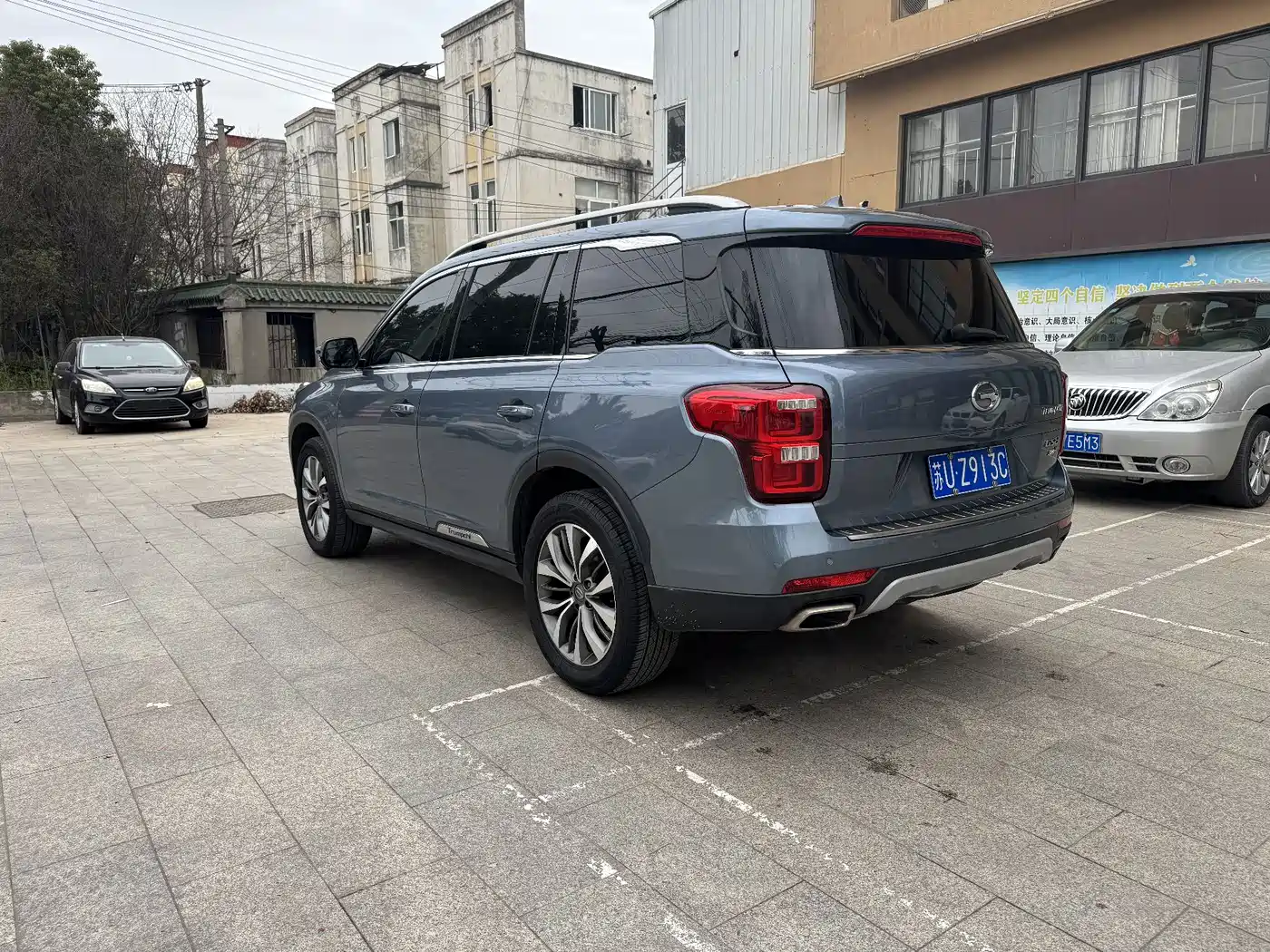 GAC Trumpchi Trumpchi GS8 2017 320T 2WD Luxury Smart Connect (7-seater) фото 8