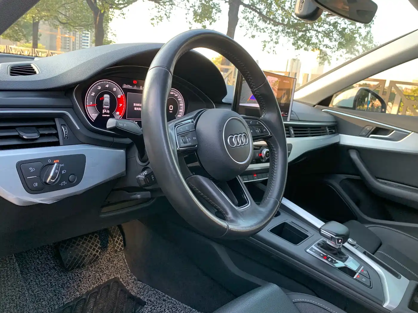 Audi A4L 2020 40 TFSI Fashion Dynamic Edition фото 17
