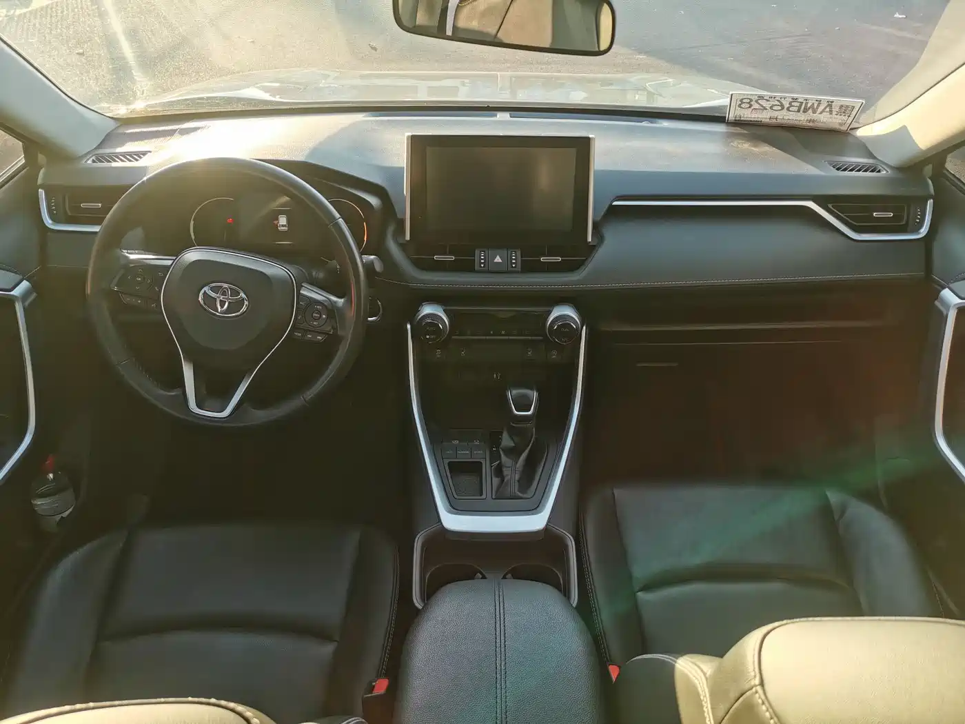 Toyota RAV4 Rongfang 2020 2.0L CVT 2WD Prestige Edition фото 6
