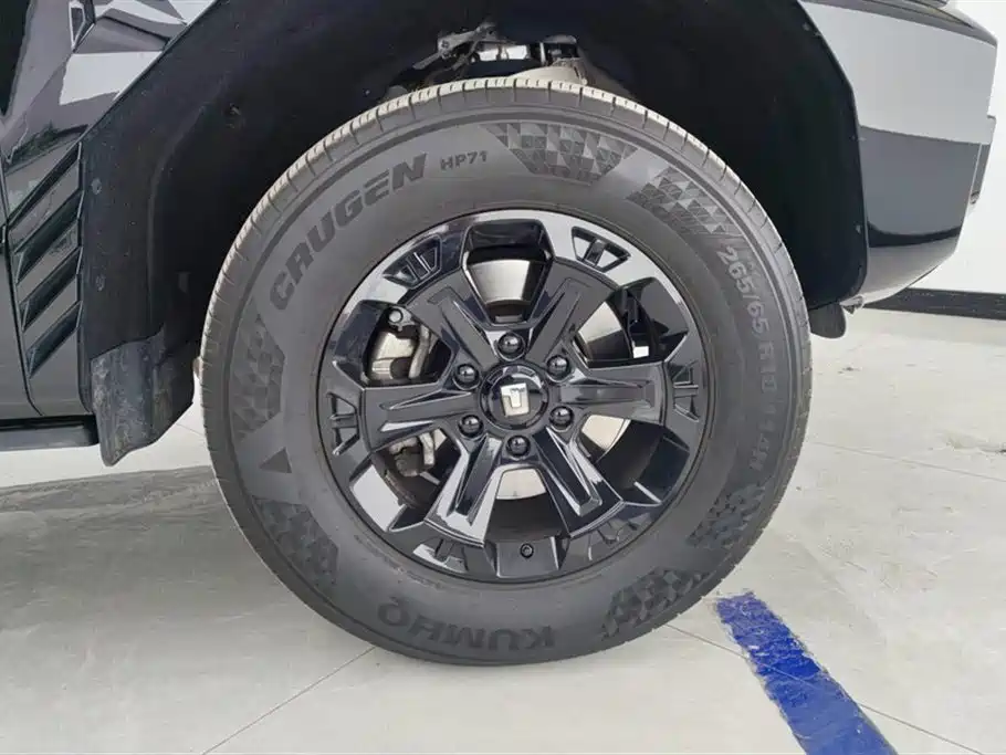 TANK TANK 400 NEW ENERGY