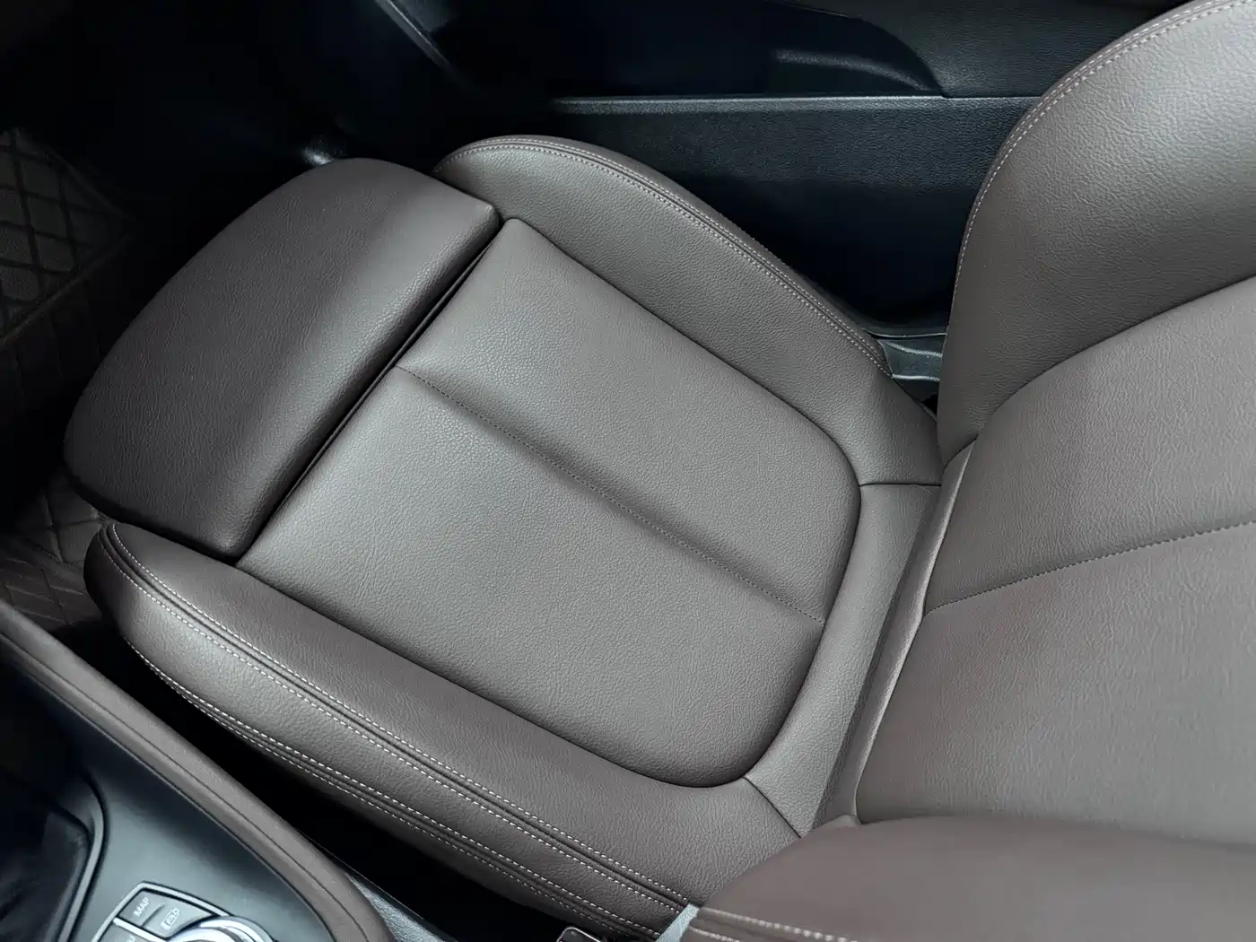 BMW X1 2021 sDrive25Li Leading фото 7