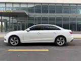 Photo 2 - Audi A4L