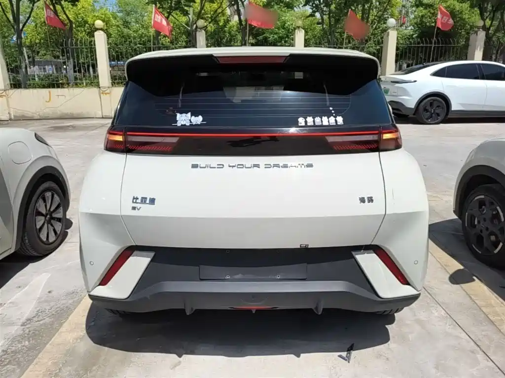 BYD Seagull 2024 Glory Edition 405km Soaring Edition фото 6
