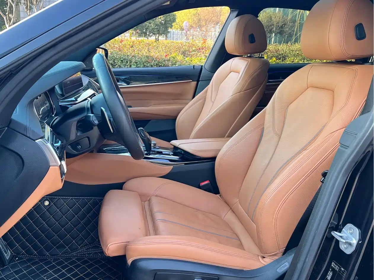 BMW 6 Series GT 2018 630i M Sport Package фото 9