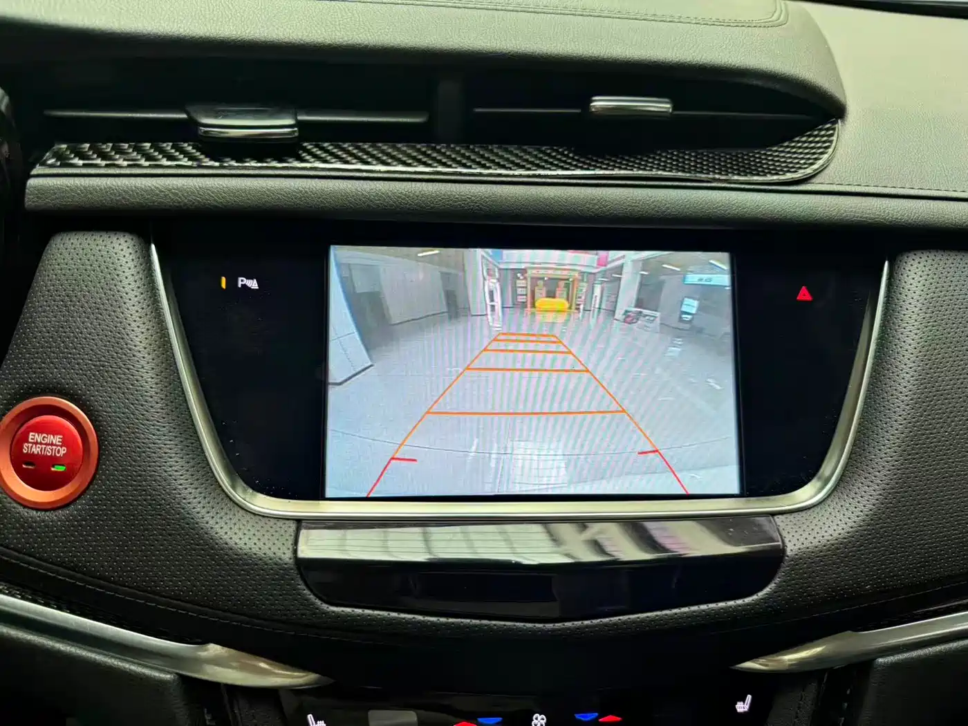 Cadillac XT5 2016 25T Luxury Model фото 24