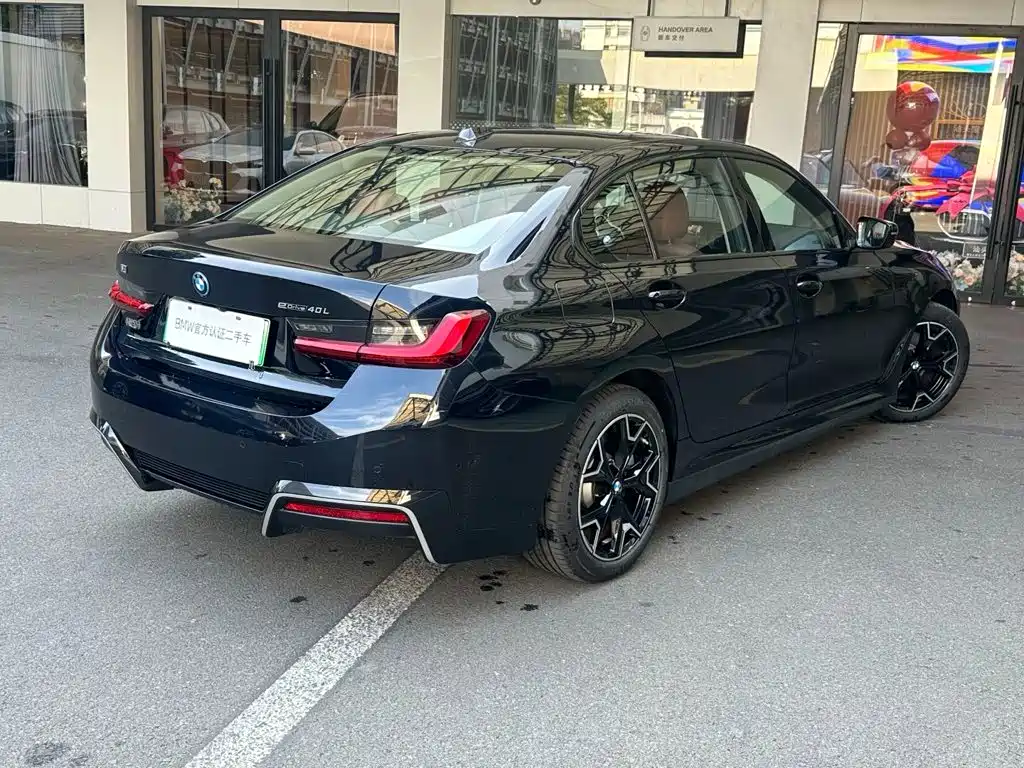 Фото 6 - BMW i3