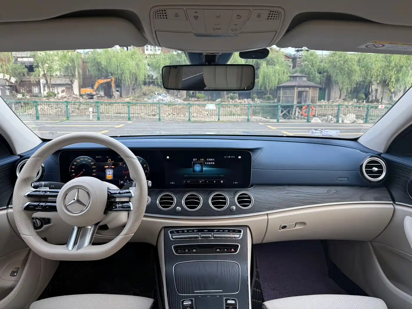 Mercedes-Benz E-Class 2022 Facelift E 300 L Sport Fashion Style фото 9