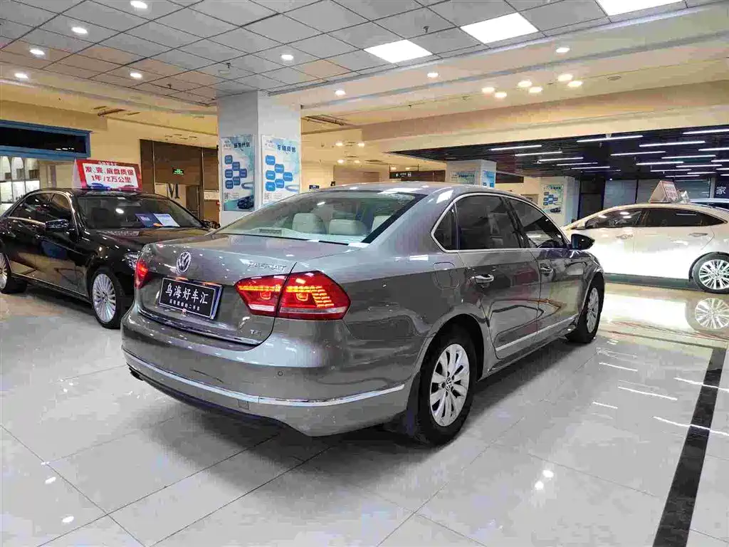 Volkswagen Passat 2013 1.8TSI DSG Zunrong фото 12