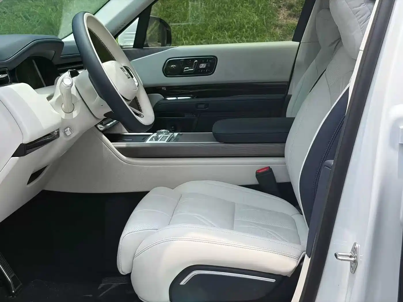 ZEEKR 9X 2025 2025 model Ultra Edition 70kWh