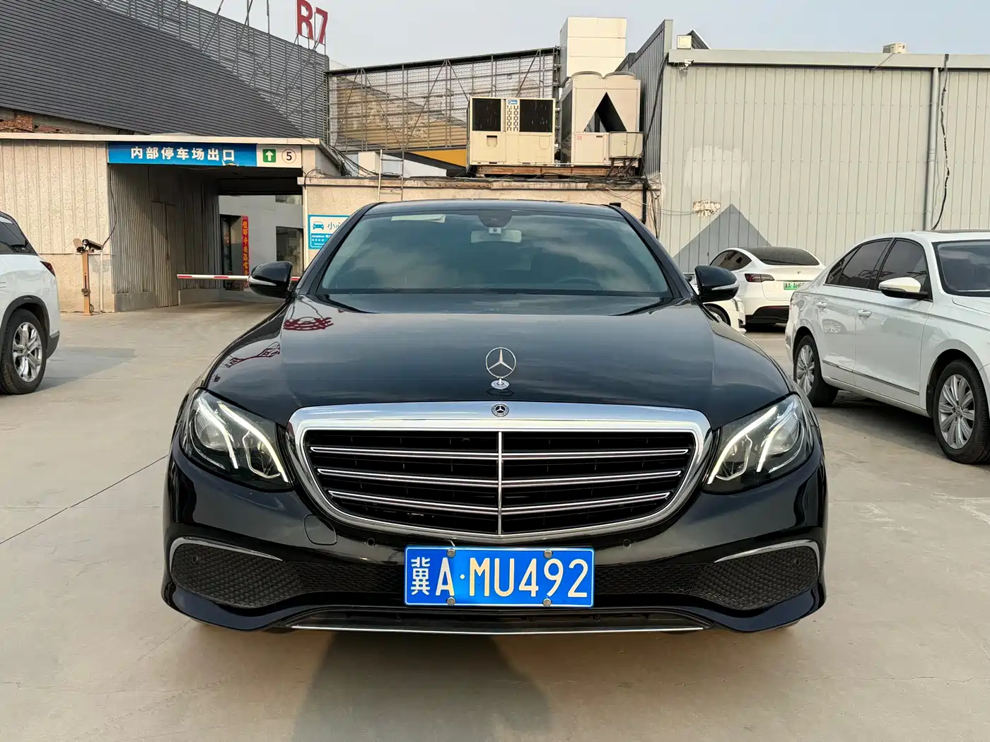 Mercedes-Benz E-Class 2019 E 200 L 4MATIC фото 2