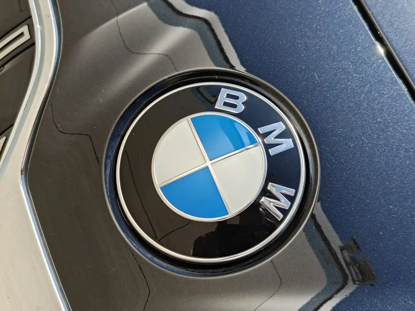 BMW 7-SERIES