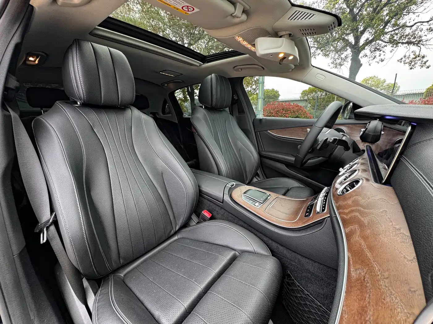 Mercedes-Benz E-Class 2019 E 260 L фото 21