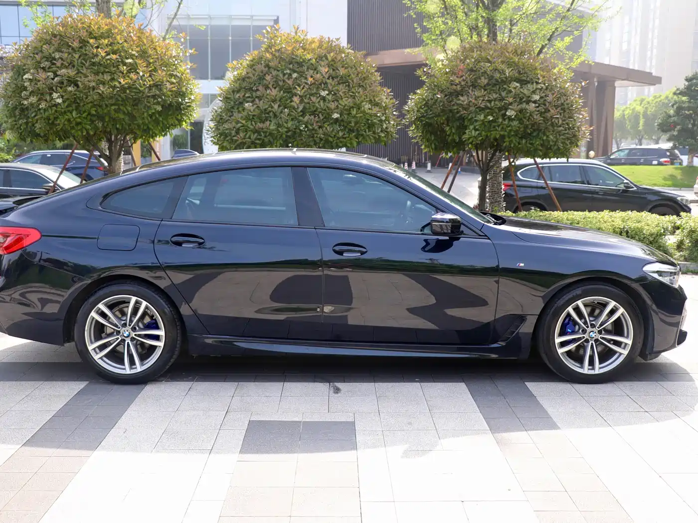 BMW 6 Series GT 2019 630i M Sport Package фото 7