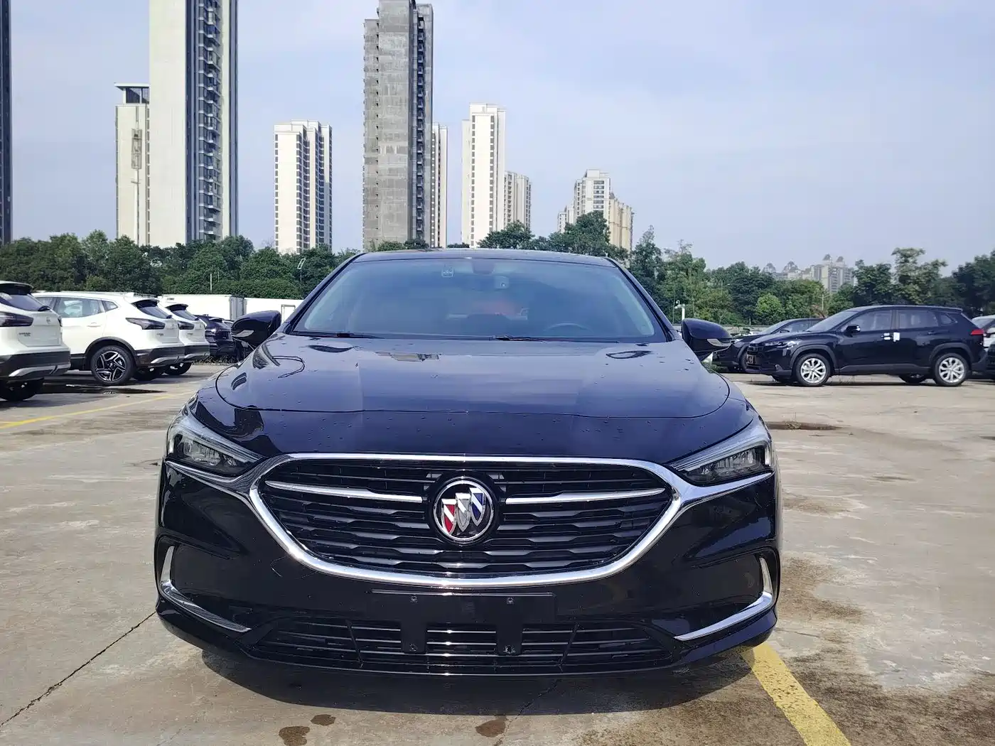 Фото 9 - Buick LaCrosse