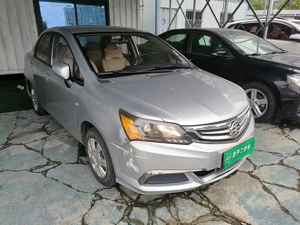 2015 Everus S1