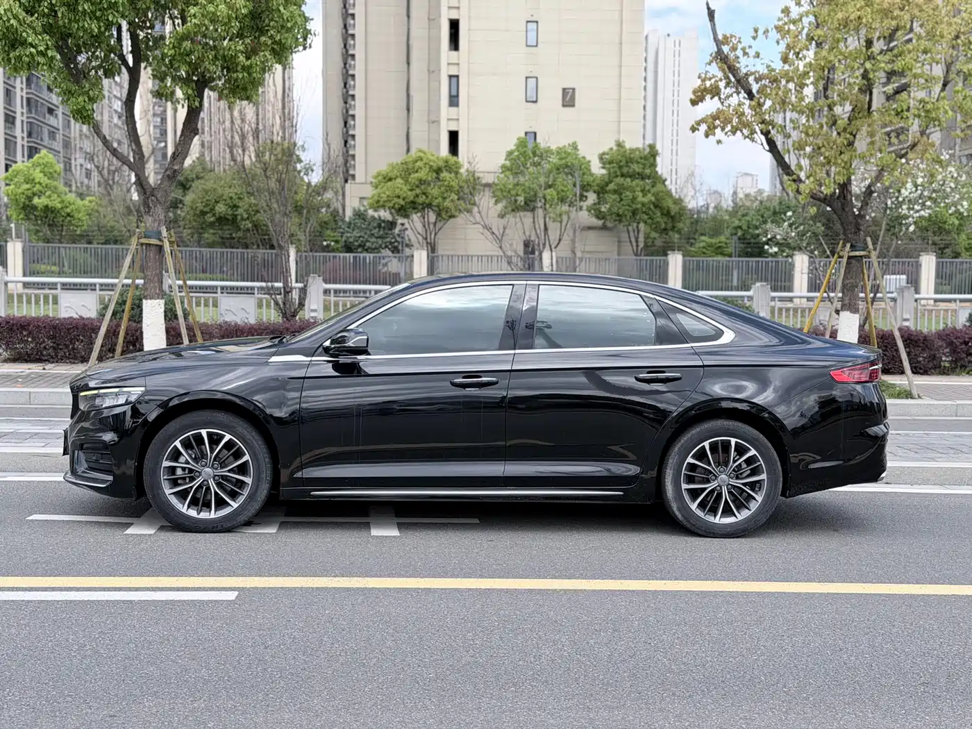 GEELY AUTOMOBILE XINGRUI