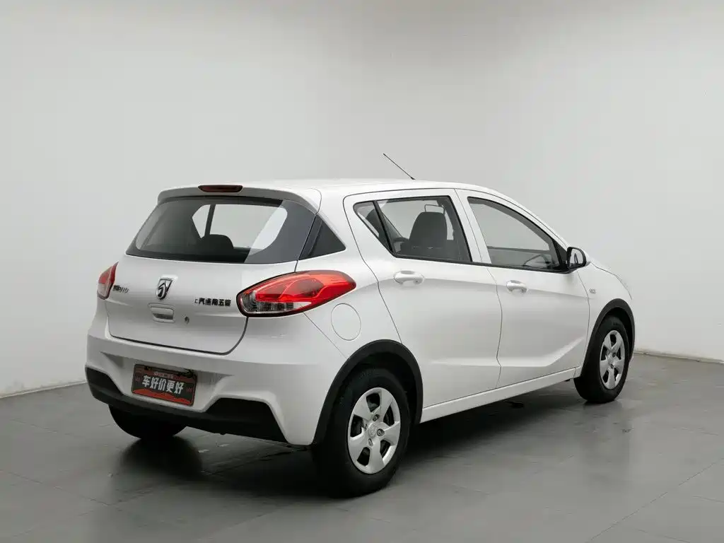 Baojun 310 2017 2016 1.2L Manual Comfort Model