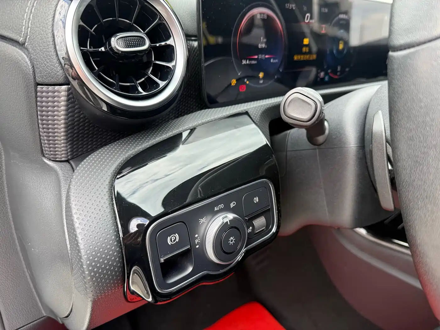 Mercedes-Benz A-Class 2021 A 200 L Sport Sedan Dynamic Type фото 14