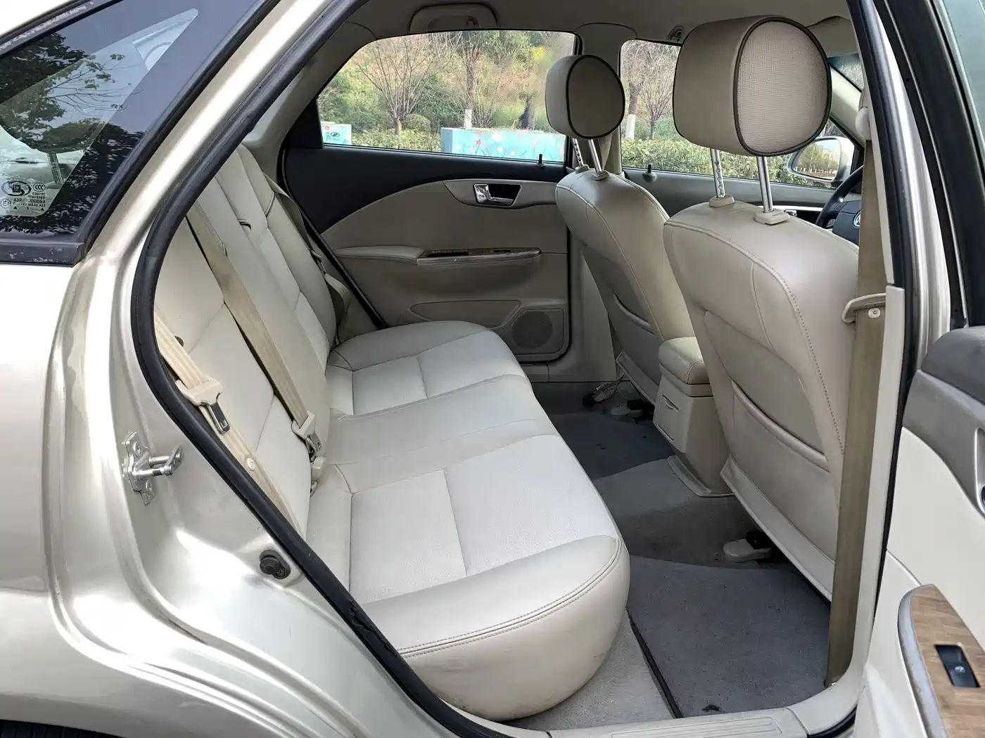 Buick Excelle 2015 1.5L Automatic Classic фото 21