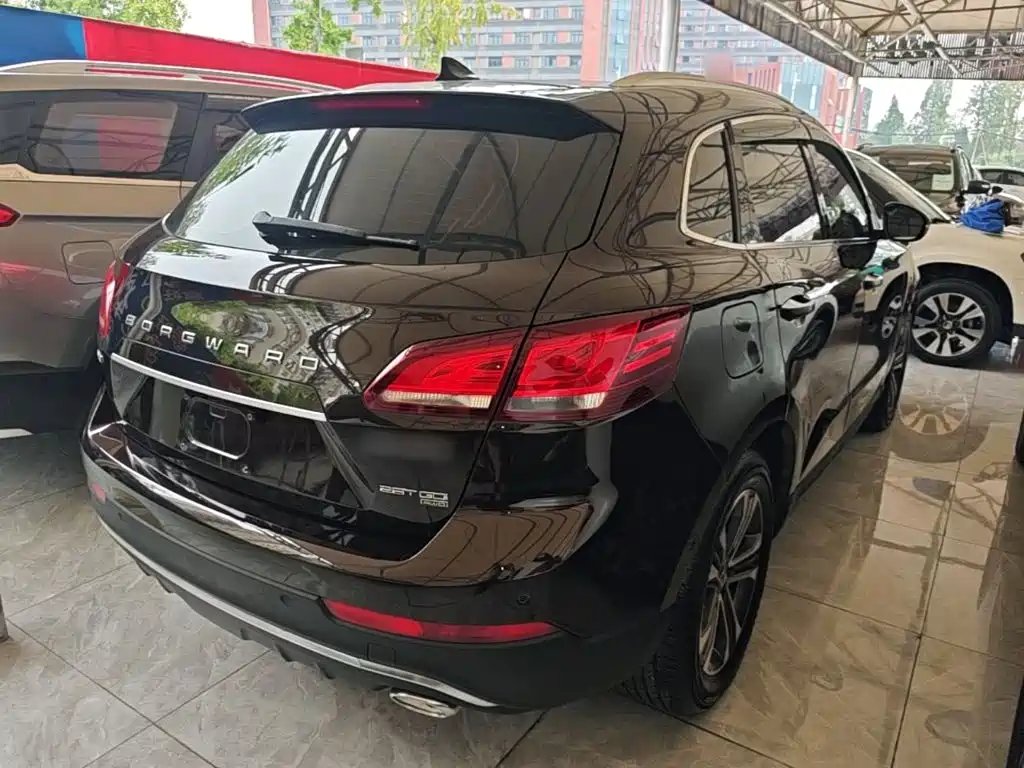Borgward BX7 2017 2016 28T 4WD Luxury 7-seater