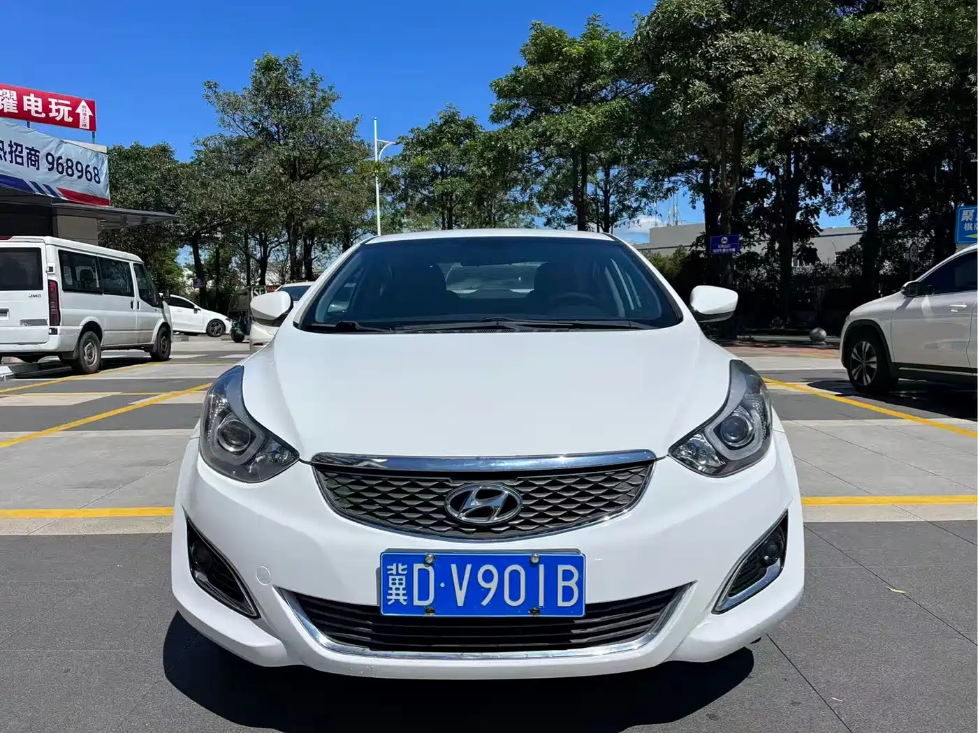 Hyundai Langdong 2016 1.6L Automatic Smart Edition фото 2