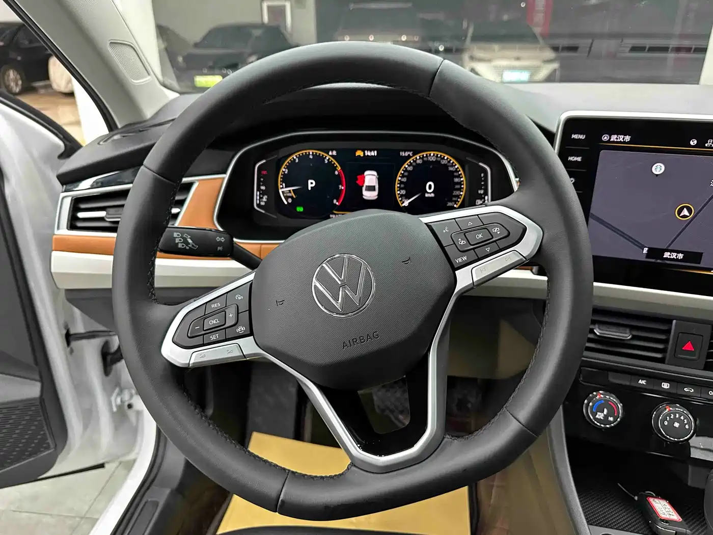 Volkswagen Bora 2023 200TSI DSG Yuexing PRO Edition фото 12