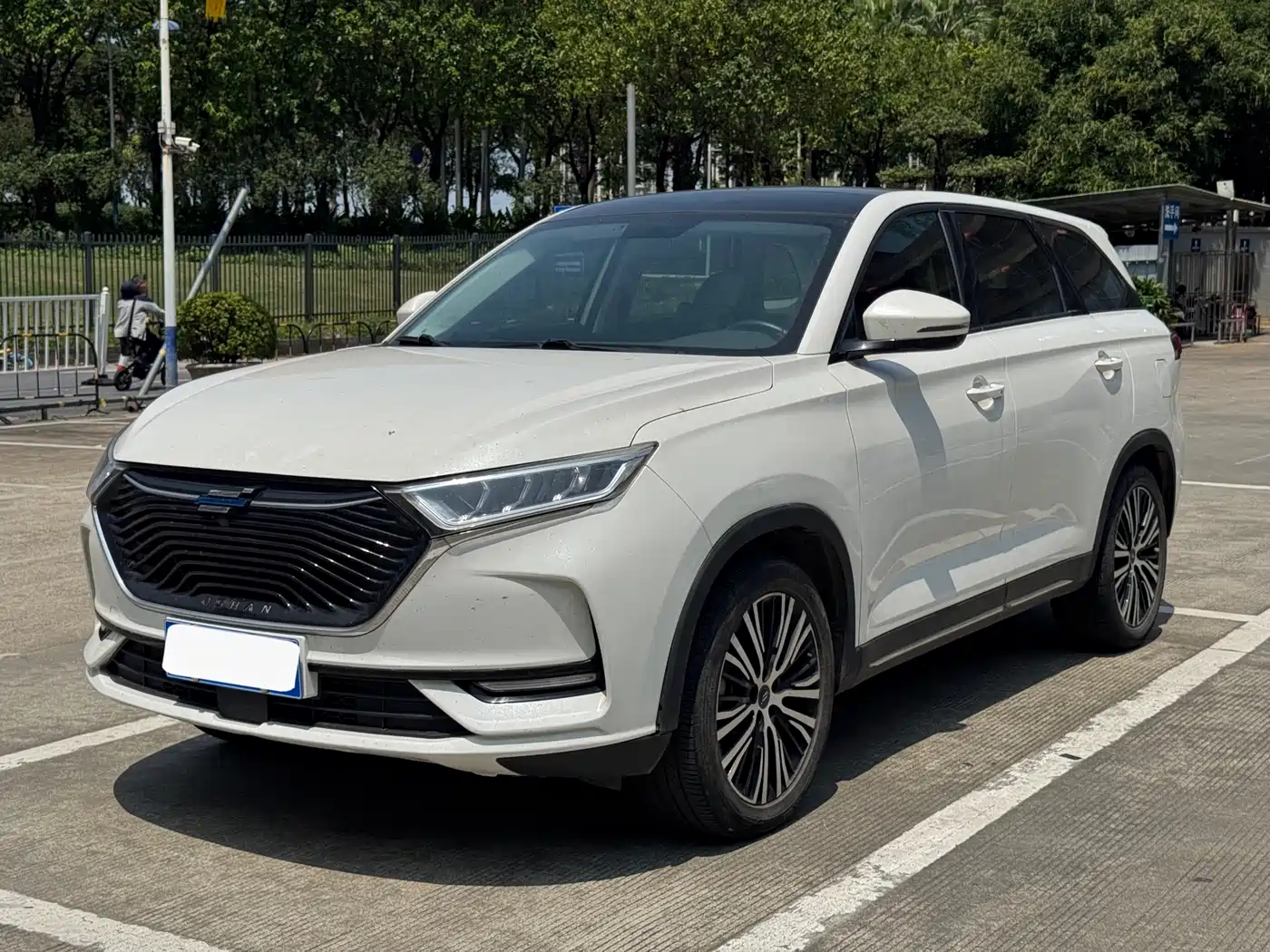 Changan Oshan X7 2020 1.5T Auto Luxury Model