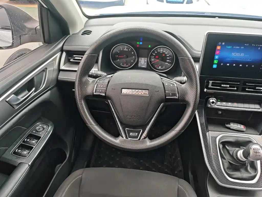 Haval M6 2024 2023 PLUS 1.5T Manual Elite Smart Connect