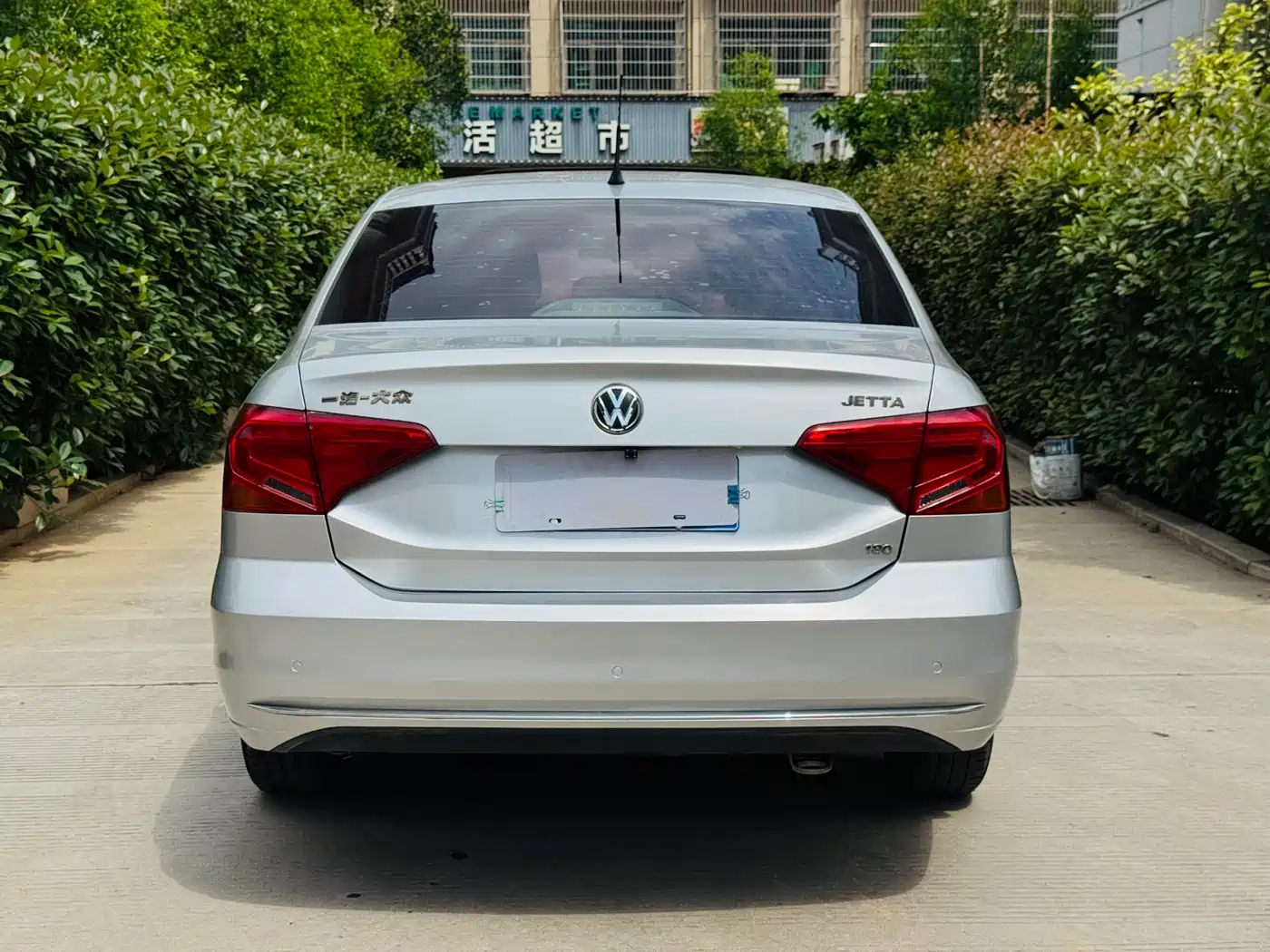 Volkswagen Jetta 2017 1.5L Automatic Comfort фото 11