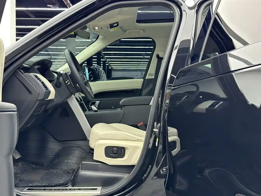 Land Rover Discovery 2025 2024 Model 360PS S