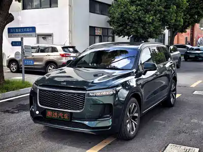 Li Auto ONE