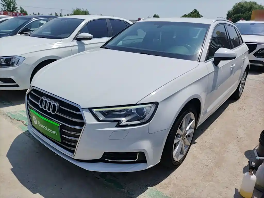 Фото 2 - Audi A3