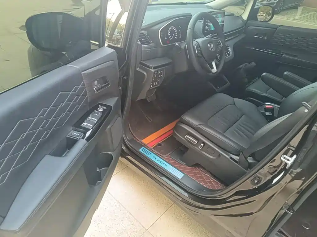 Honda Elysion 2024 2024 2.0L e:HEV Luxury Edition