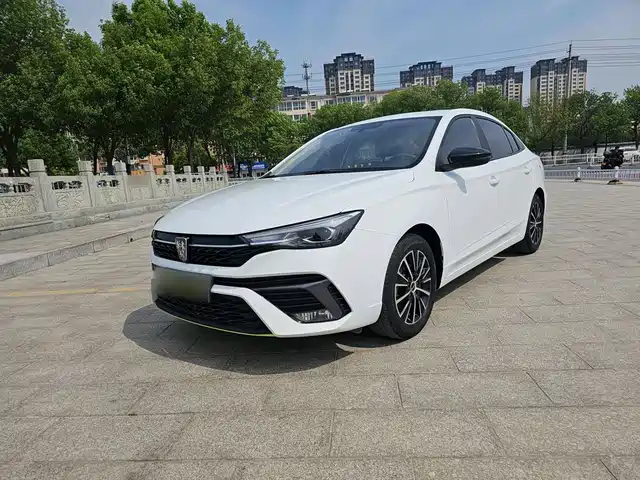 Roewe i5 1.5L CVT, Платинум